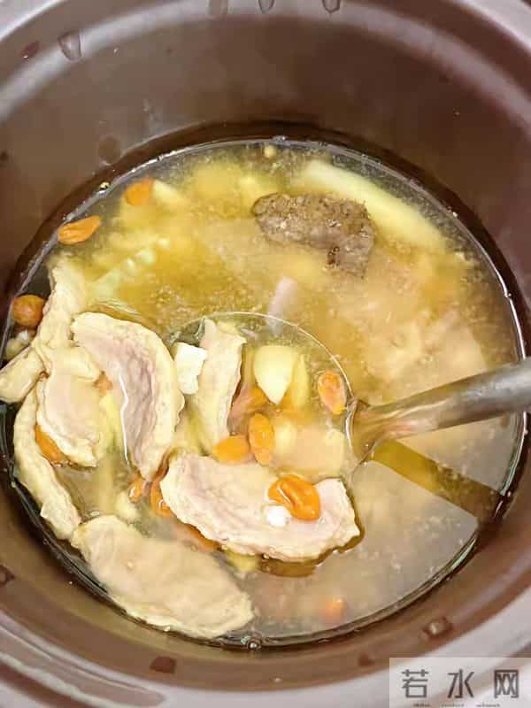 肝血越少，睡眠越差，建议多吃3样，滋补肝血，安神助眠身体好