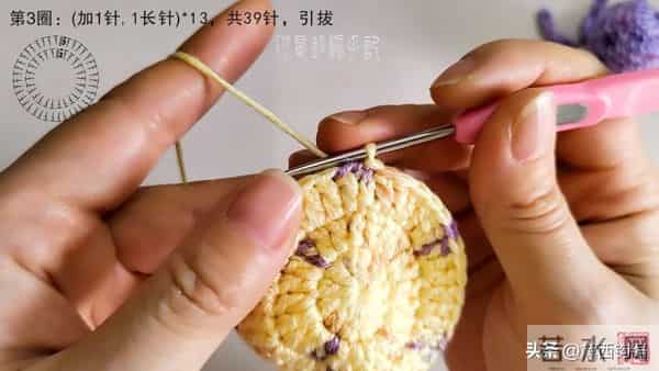 绮络抱枕：绮络花片别闲置，拼个抱枕给小章，有教程，新手也能做