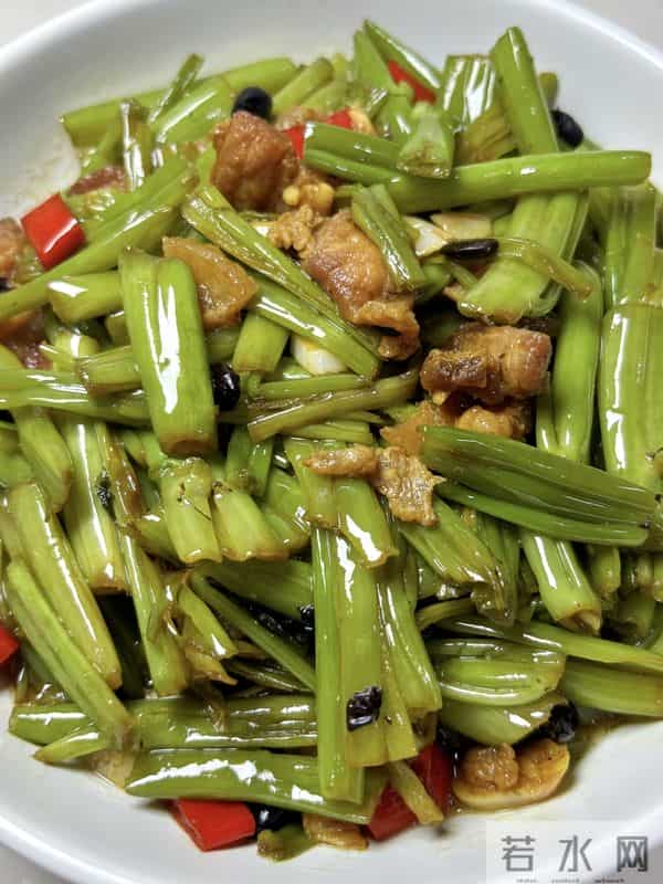 医生提醒- 12月多吃4种家常菜，中老年手脚利索，爬楼不喘少生病