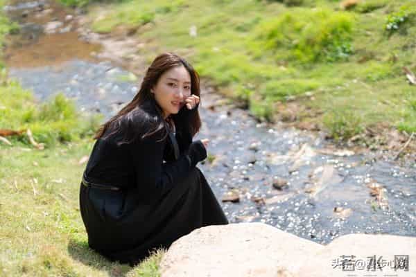 我是一个住家保姆，今年46岁，由于耐不住寂寞，每晚上会去走夜路