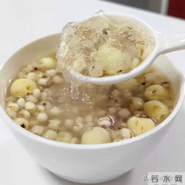 想养出水光肌?这5种食物就够了,越吃越嫩