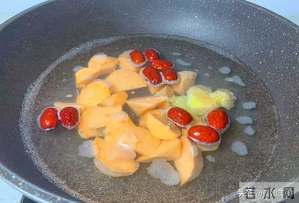 建议所有女孩子多喝它，驱寒养胃，比阿胶还养颜！