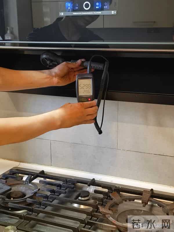 为什么油烟机明明没坏,但就是不吸烟?内行人:别再上赶着当韭菜