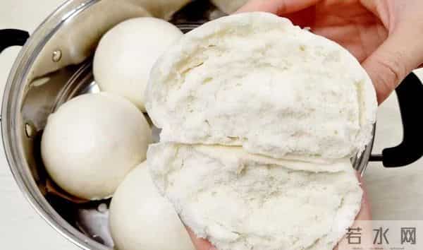 馒头保存:直接塞冰箱不对,教你个办法,存一月仍似刚出锅