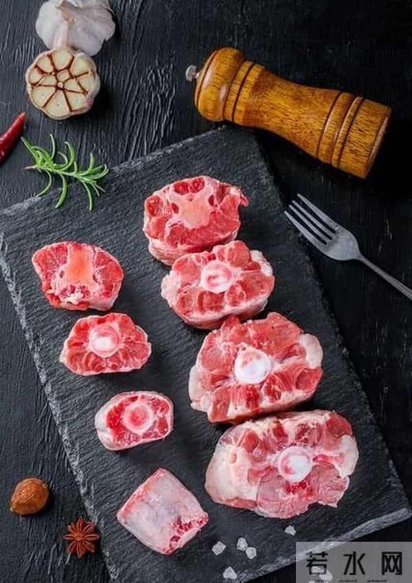 买羊肉时，内行人只挑这4个部位，全是羊肉精华，弄懂再买不吃亏