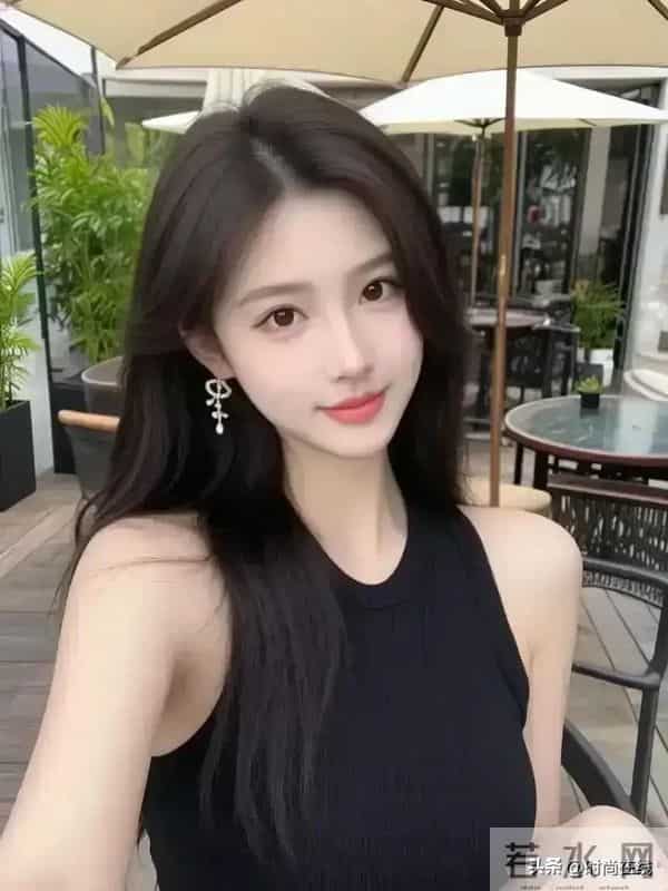 河北石家庄一校花好漂亮, 身高168cm,体重46kg 美的让人移不开眼