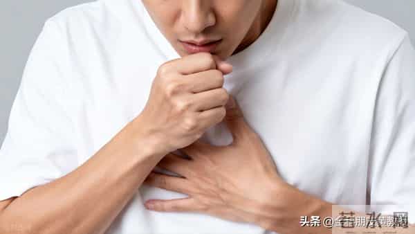 甲流“中招”咳嗽要忌口,少吃3样,多吃5样,滋润肺脏,止咳化痰