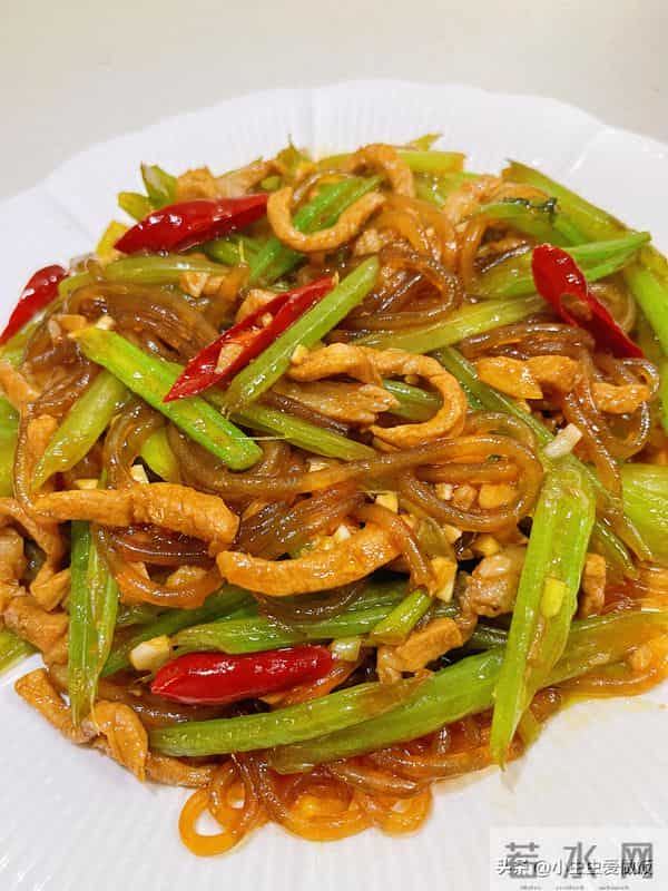 甲流高发期！医生提醒：少吃橘子和甘蔗，多吃这4样，润肺又降火