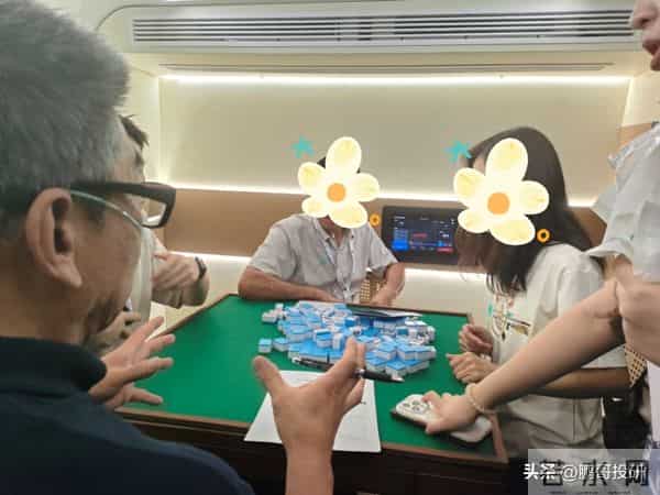 边斗地主边吸氧?沪上富豪周末新玩法,业内:有钱男人的新宠