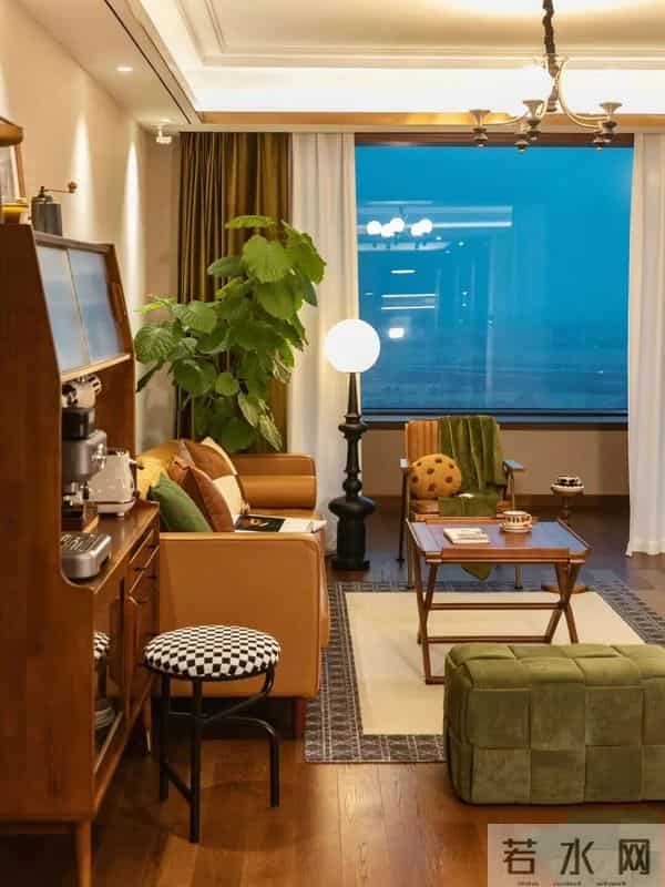 一位姑娘的自住生活：79㎡东西满满，却打扫得一尘不染，自成规矩