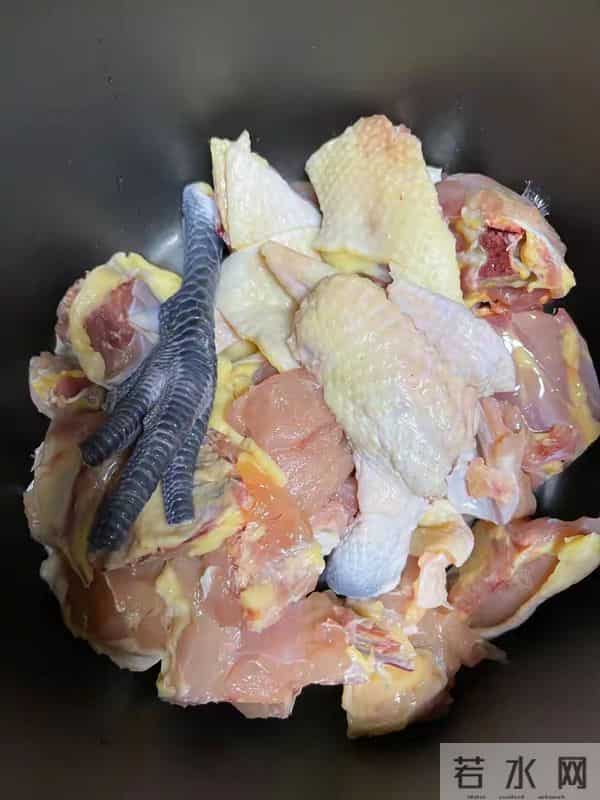 失眠的人乐了！这菜天然助眠还补血，每周1次，气色亮睡得稳