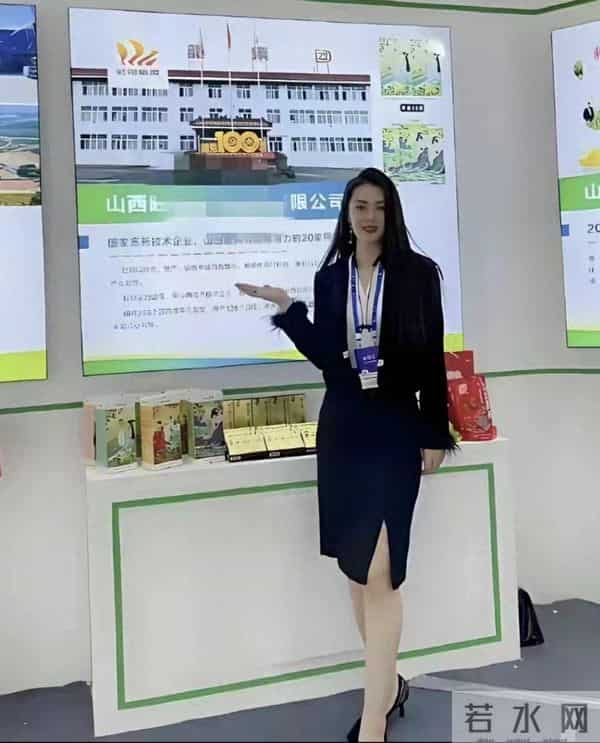 一个气质堪比李嘉欣的医药代表，她的业务肯定非常好