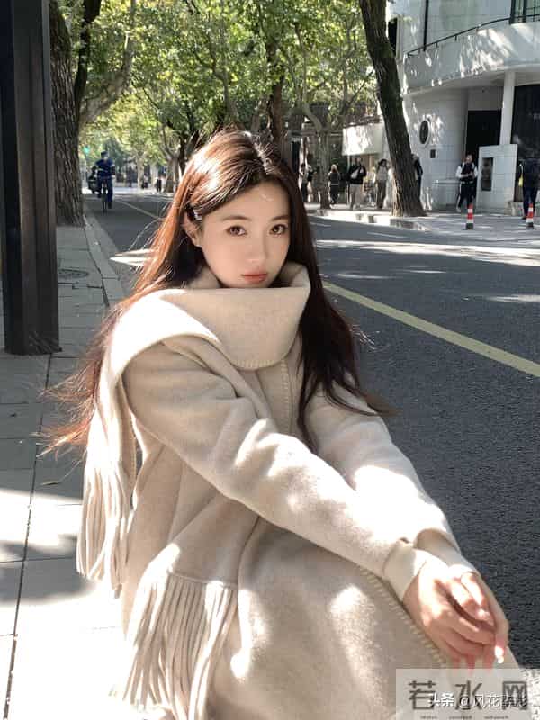 山西运城一校花 169cm身高 身材拥有黄金比例 散发迷人身材魅力