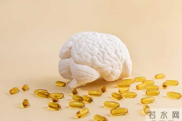 年纪轻轻就不行了？别瞎吃药坏了身子，外用这个方法，安全又持久