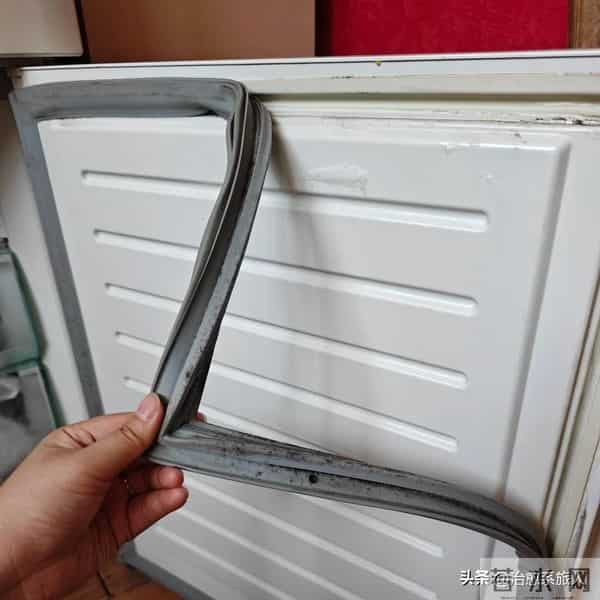 20年家政阿姨，偷偷告诉我13个清洁小妙招，太实用！后悔没早知道