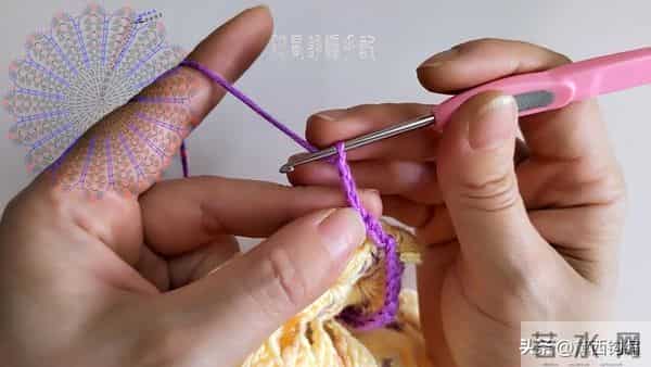 绮络抱枕：绮络花片别闲置，拼个抱枕给小章，有教程，新手也能做