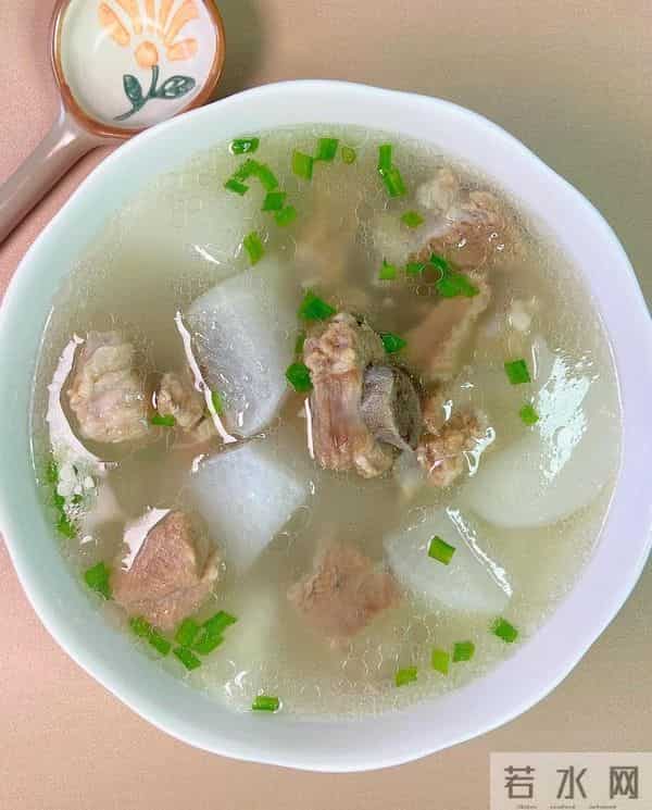 白萝卜治咳嗽有奇效，这样搭配比药还管用，学会受用一生