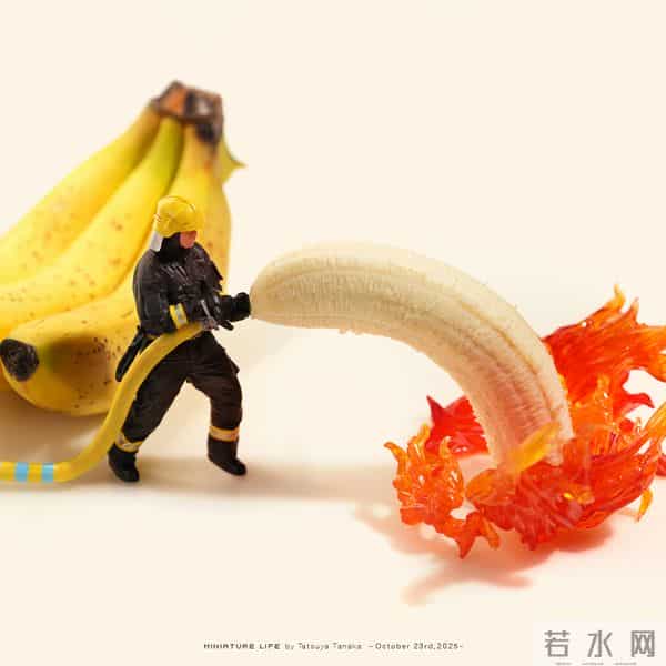 东拼西凑的艺术品，让全网1000万粉丝的追捧，他的脑洞让人跪服！