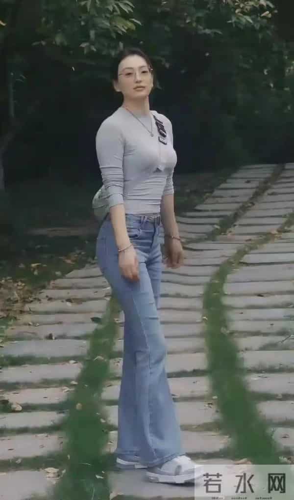 她这大体格身材，满分100分的话，你能最多打多少分