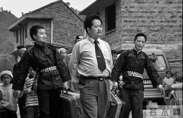 别再误判了!存款多少才算现代“万元户”?答案出乎意料