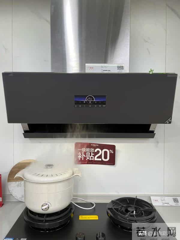 为什么油烟机明明没坏,但就是不吸烟?内行人:别再上赶着当韭菜