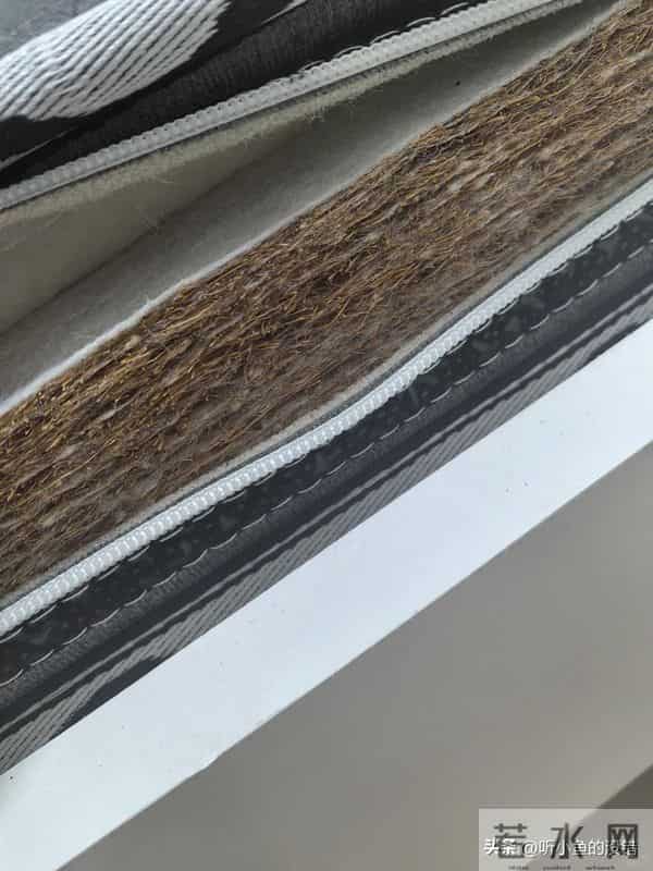 警惕!家中潜伏的12个“甲醛大户”,有立刻扔,个个都是放毒高手