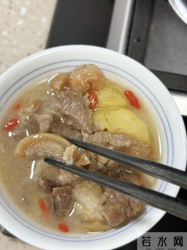 医生提醒- 12月多吃4种家常菜，中老年手脚利索，爬楼不喘少生病