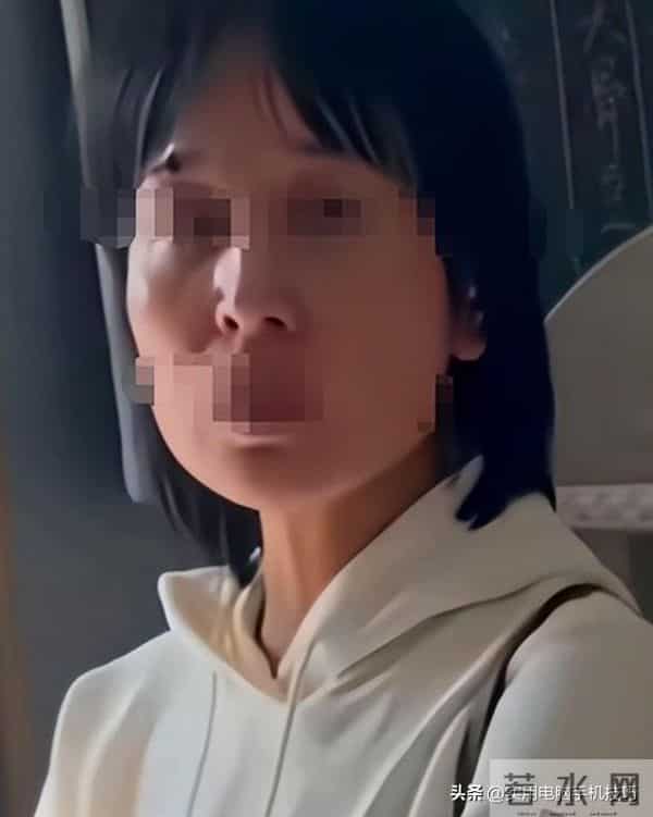 带儿子吃霸王餐后续：女子正脸曝光、身份被扒，民警劝3次才付钱