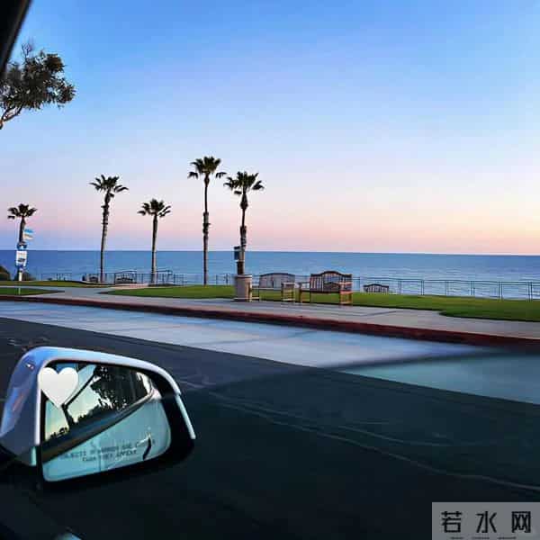 朋友圈背景图头像