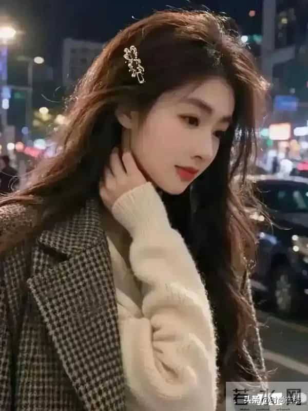 河北石家庄一校花好漂亮, 身高168cm,体重46kg 美的让人移不开眼