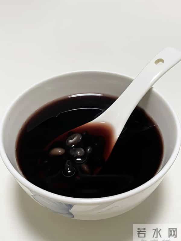 老公半夜总起夜？爷爷教我一招，喝半月黑豆水，他终于能睡整觉了