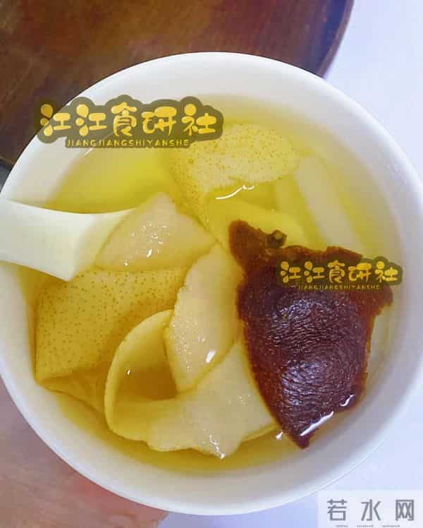 白萝卜治咳嗽有奇效，这样搭配比药还管用，学会受用一生