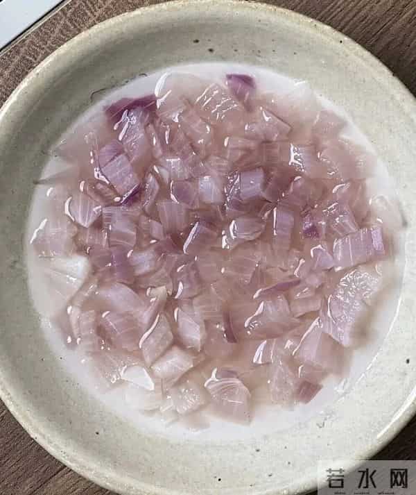 它是止咳第一名，锅上蒸一蒸，轻松排出黄痰，喉咙不干不痒