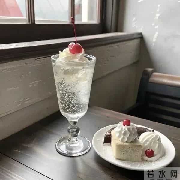 朋友圈背景图头像