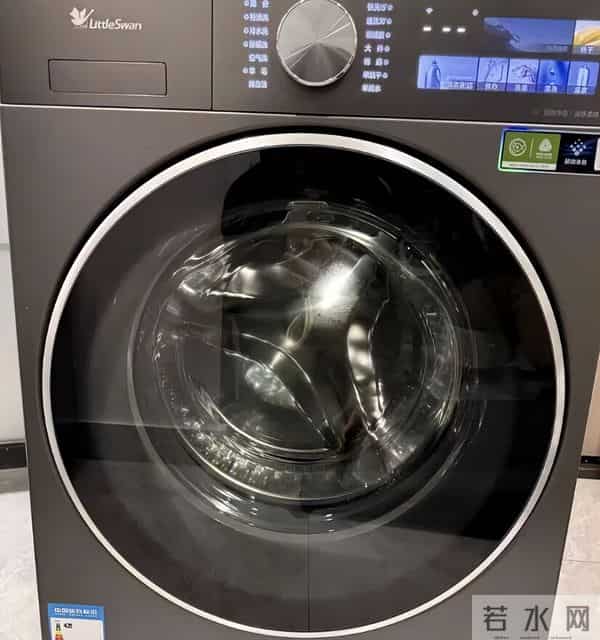为什么年轻人都不用滚筒洗衣机了？听内行人说完，恍然大悟！