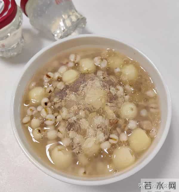 想养出水光肌?这5种食物就够了,越吃越嫩