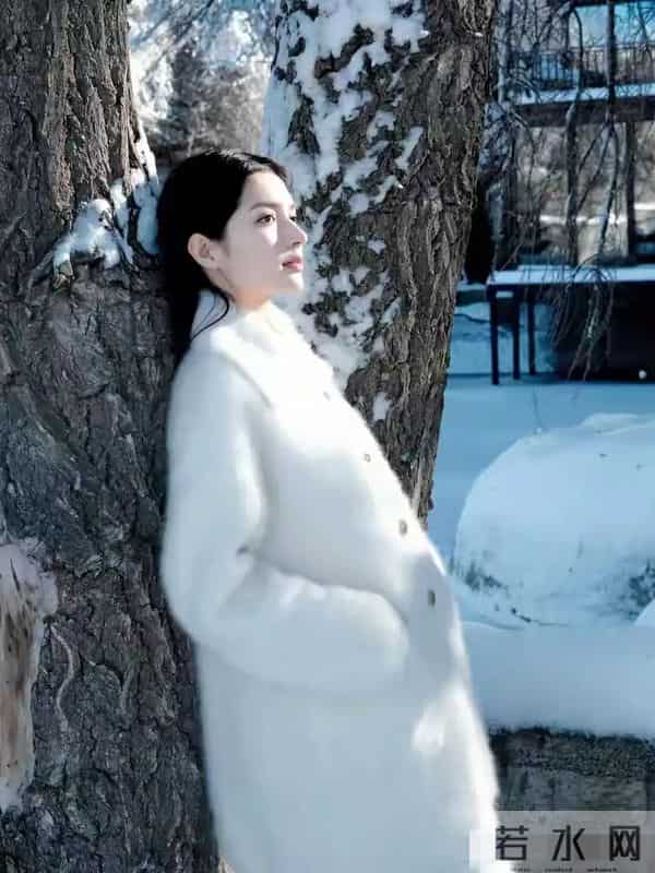 山西大同一校花好漂亮， 国色天姿，眉眼带笑 美的让人移不开眼