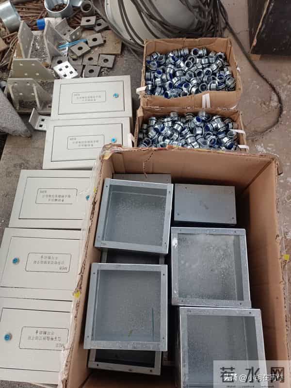 在寒冬，在雪中，一个东北工地民工12月13号日记。