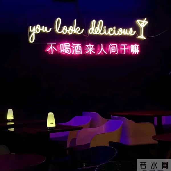 朋友圈背景图头像