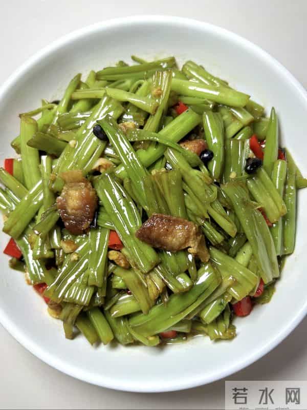 医生提醒- 12月多吃4种家常菜，中老年手脚利索，爬楼不喘少生病