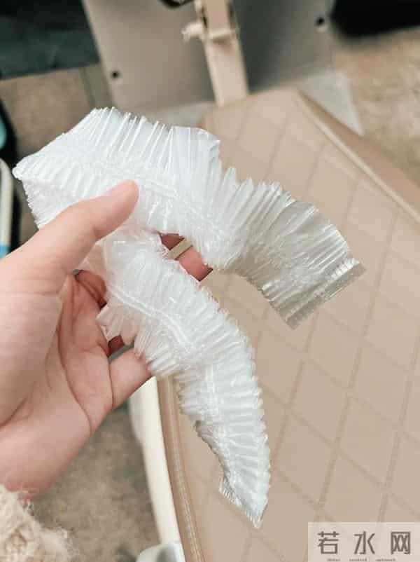 被年轻人的“电动车小配件”惊到了！网友直呼：会生活的人了不起