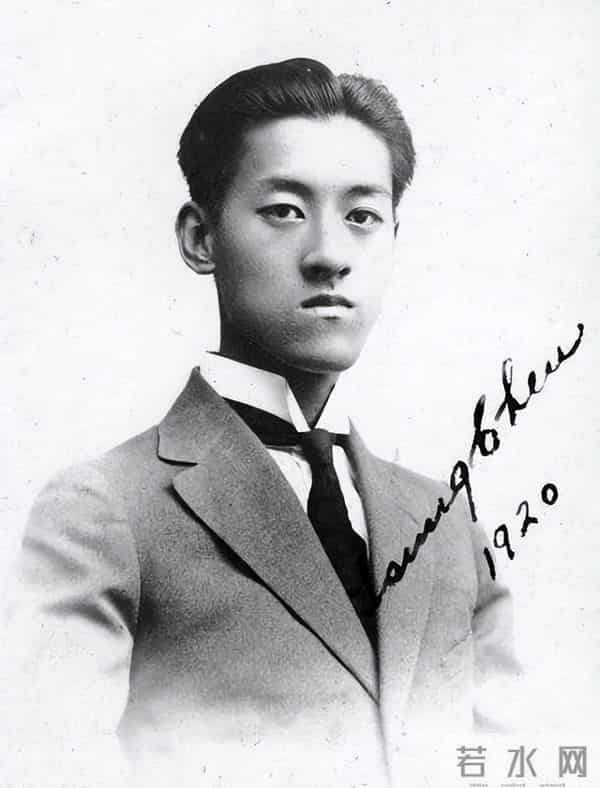 他是清华北大所有女生心中的男神，但他为了一个承诺，终身未娶