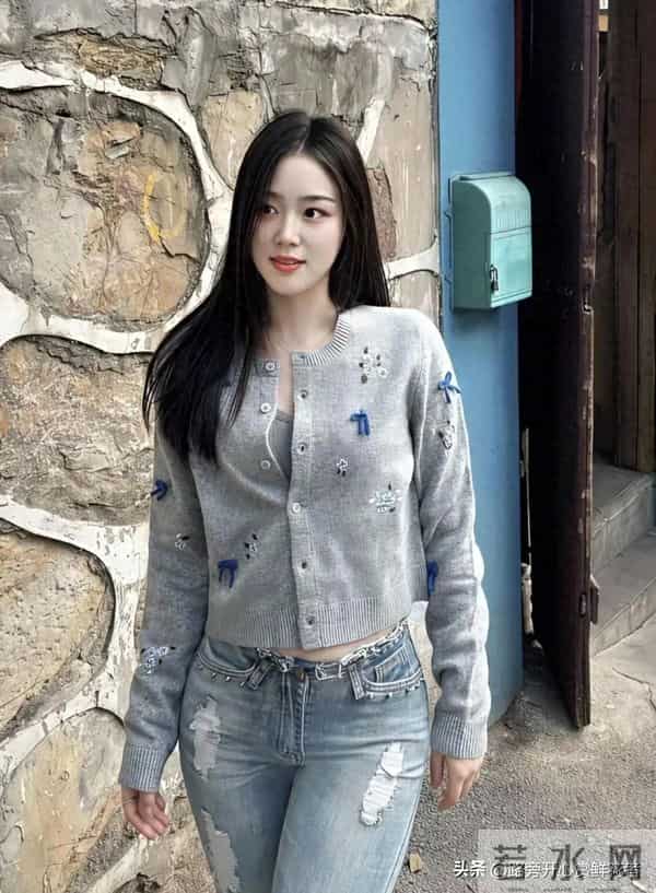 她这大高个，身材还那么匀称的很少见，颜值和身材很完美