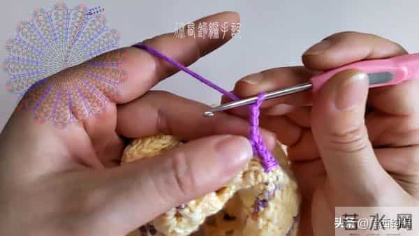 绮络抱枕：绮络花片别闲置，拼个抱枕给小章，有教程，新手也能做