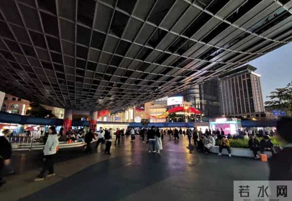 上海商圈大洗牌，曾经五角场哪敢和徐家汇比，如今反超老大哥