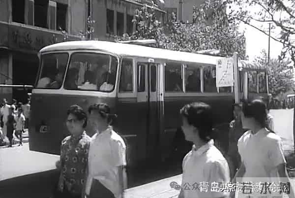 60~70年代的公交车