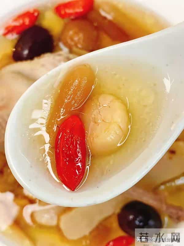 对肺特别好的食物，隔天吃一次，杀菌消炎，养肺润肺，给肺大扫除