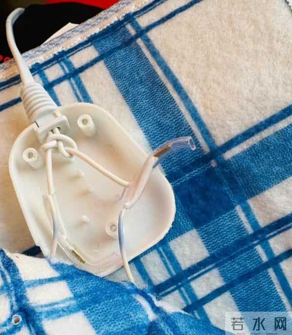 被央视拉黑的4样“取暖神器”，不管天气多冷，都不建议用！