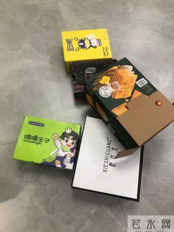 婆婆怎么能聪明成这样？咱们瞧不上的，到她手里都成收纳神器了！