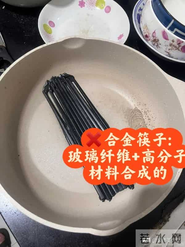 断舍离清单：扔掉厨房“这10样”东西，别坑了家人！